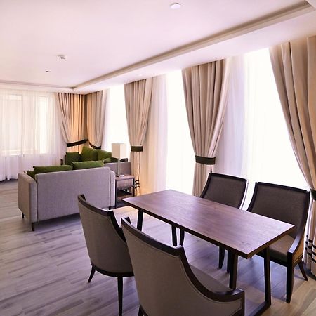 Hotel One Vogue Mall 35 Равалпинди Екстериор снимка