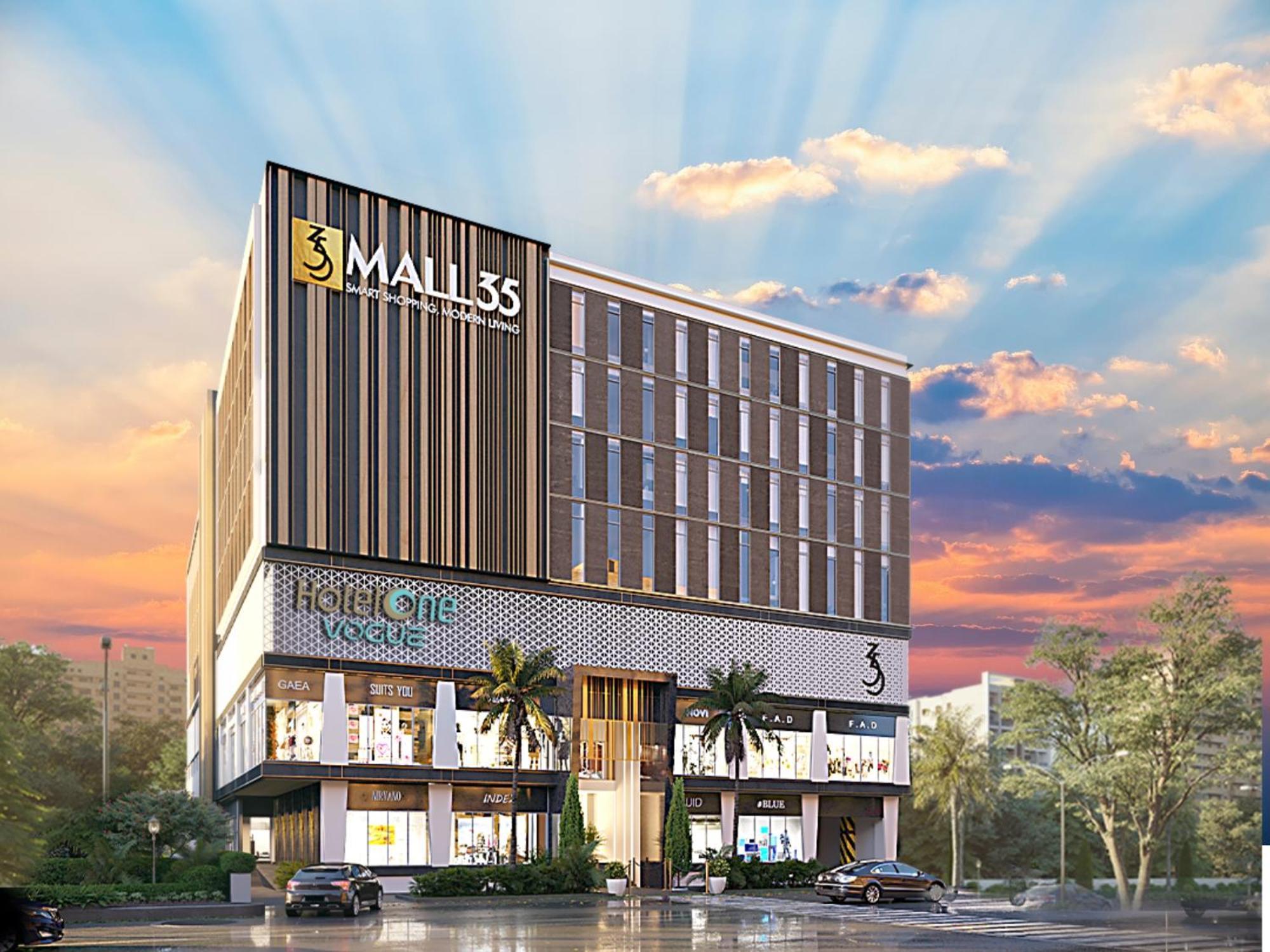 Hotel One Vogue Mall 35 Равалпинди Екстериор снимка